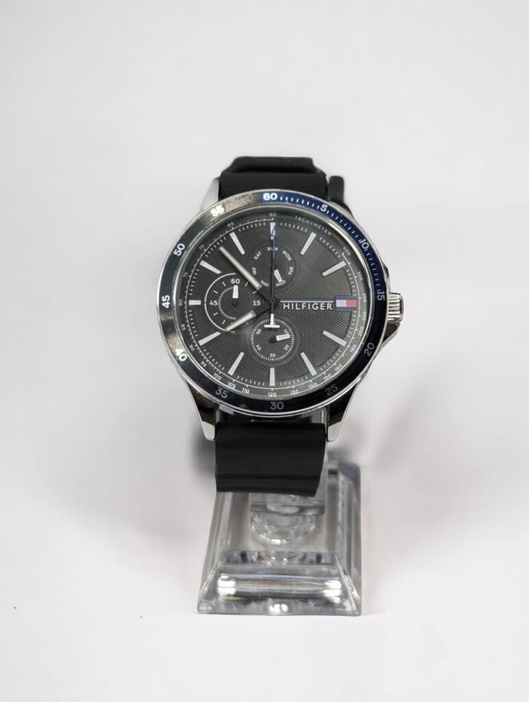 Reloj Tommy Hilfiger analogico para hombre correa de caucho