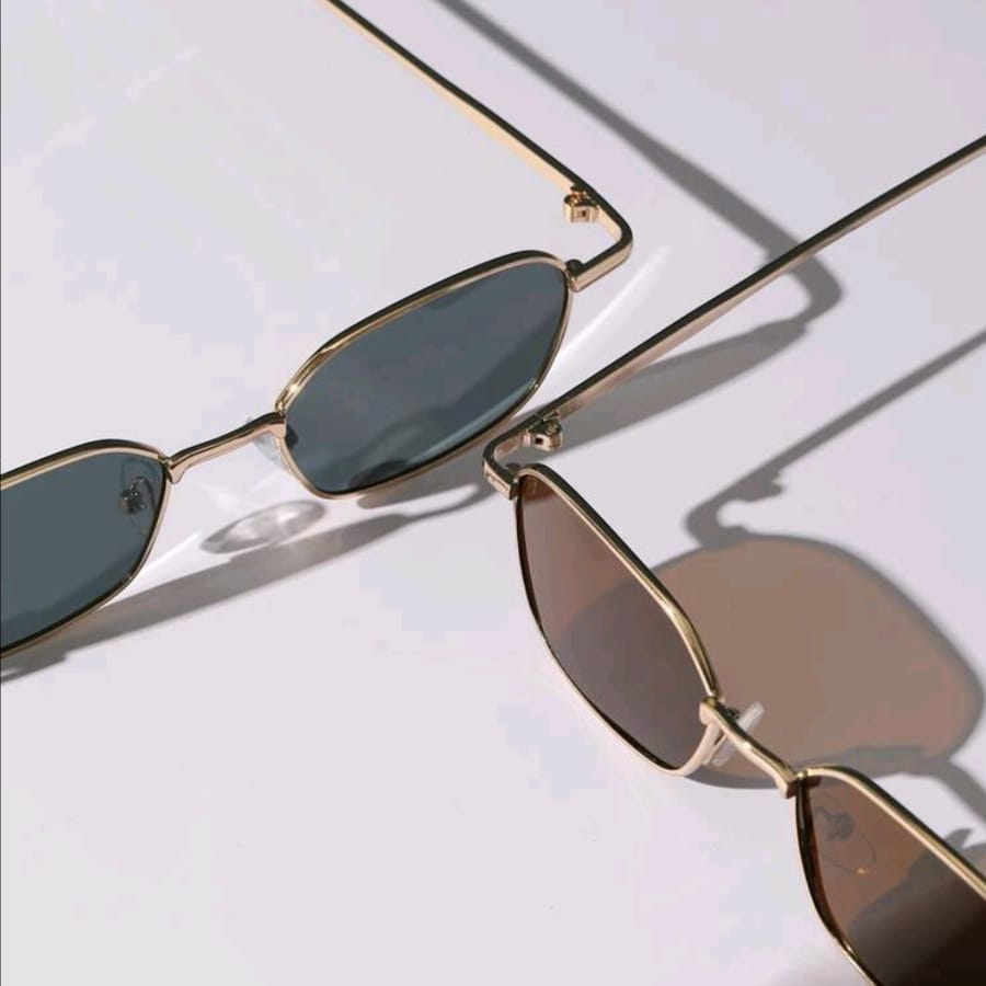 Gafas de moda decorativas cuadradas de metal unisex, para hombres y mujeres, gafas de montura completa para verano lentes de sol a la moda