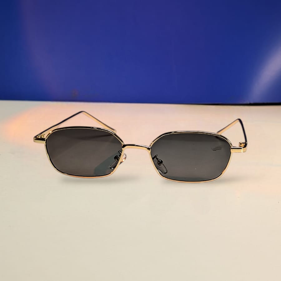 Gafas de moda decorativas cuadradas de metal unisex, para hombres y mujeres, gafas de montura completa para verano lentes de sol a la moda